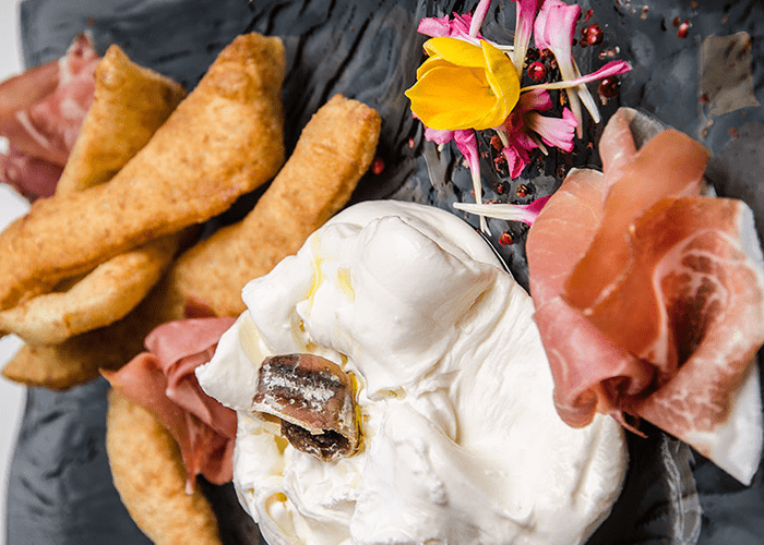 Burrata Chiacchere