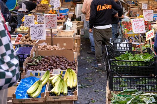 Market 21044412
