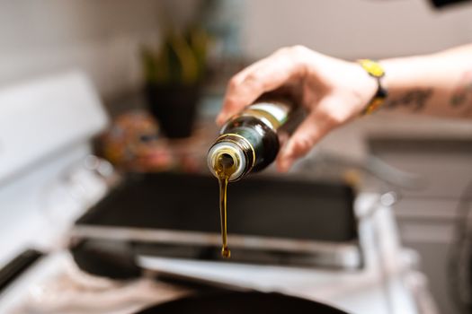 Differenza tra olio extravergine e olio di oliva